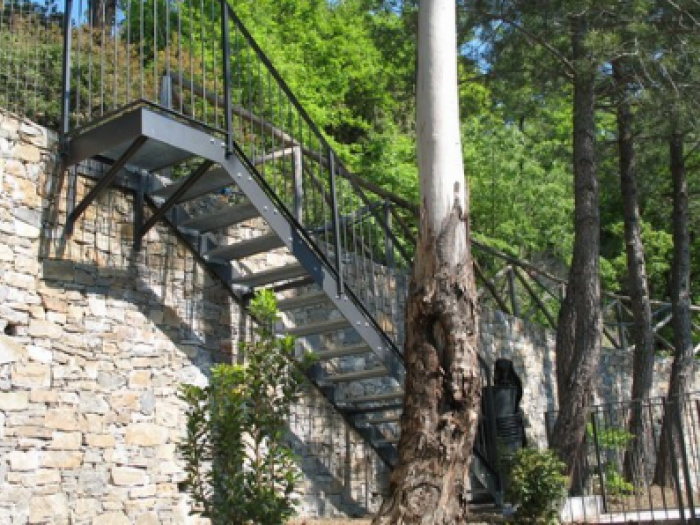 Archisio - Nervo Valerio - Progetto Soppalchi e passerelle scale interne scale antincendio esterne