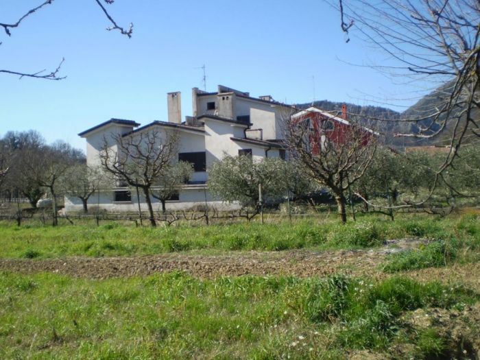 Archisio - Gianluca Fricchione - Progetto Ristrutturazione casa isolata