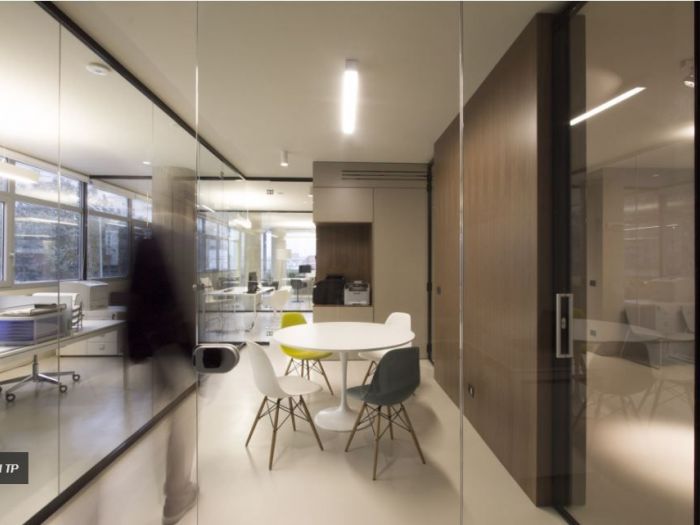 Archisio - Vincenzo Leggio - Progetto Uffici tp