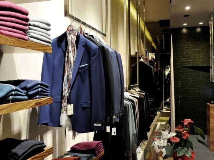 Archisio - Soa Spazio Oltre Larchitettura - Progetto Negozio di abbigliamento reg