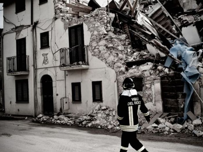 Archisio - Andrea Sabatello - Progetto 6 aprile 2009