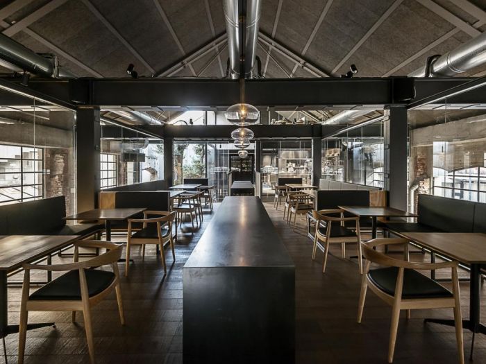 Archisio - Antonella Bozzini - Progetto Fotografia retails - -hotel - bar - ristoranti