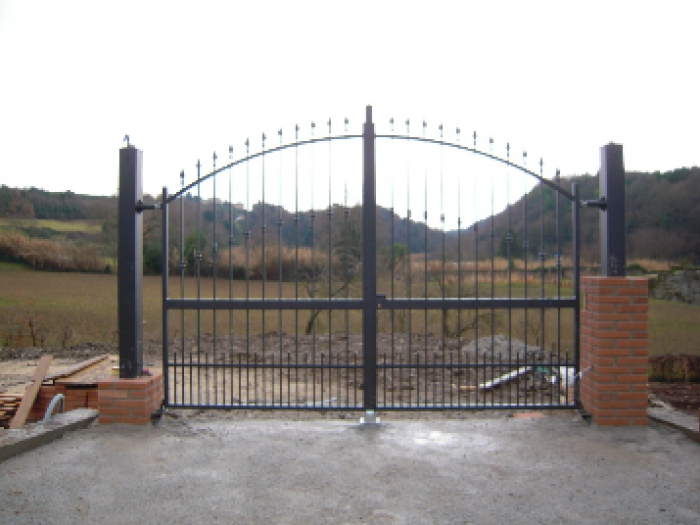 Archisio - Conika srl - Progetto cancelli standard