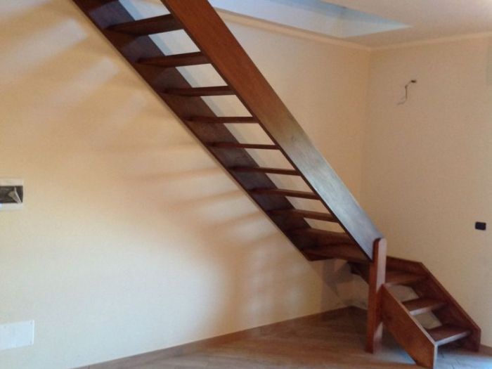 Archisio - Falegnameria Fortunati - Progetto Scale in legno