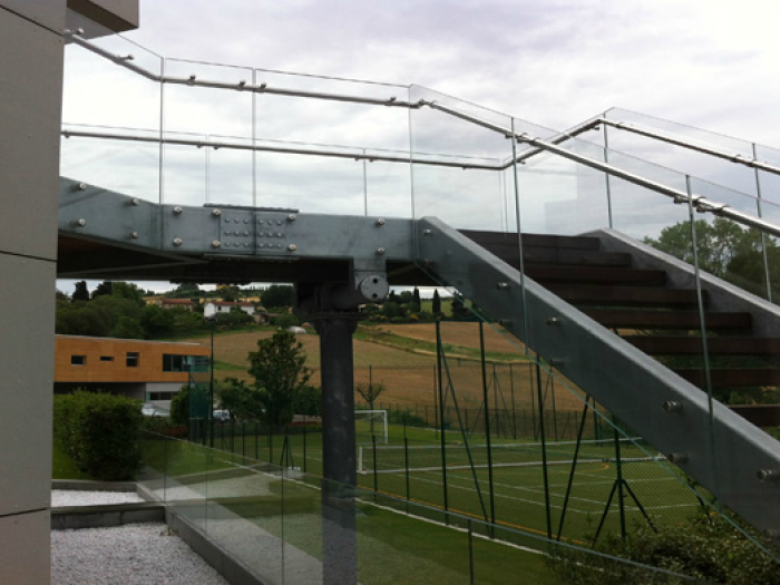 Archisio - Imaf srl - Progetto Prodotti civili serramenti porte vetrate artistiche scale cancelli recinzioni portoni e protezioni