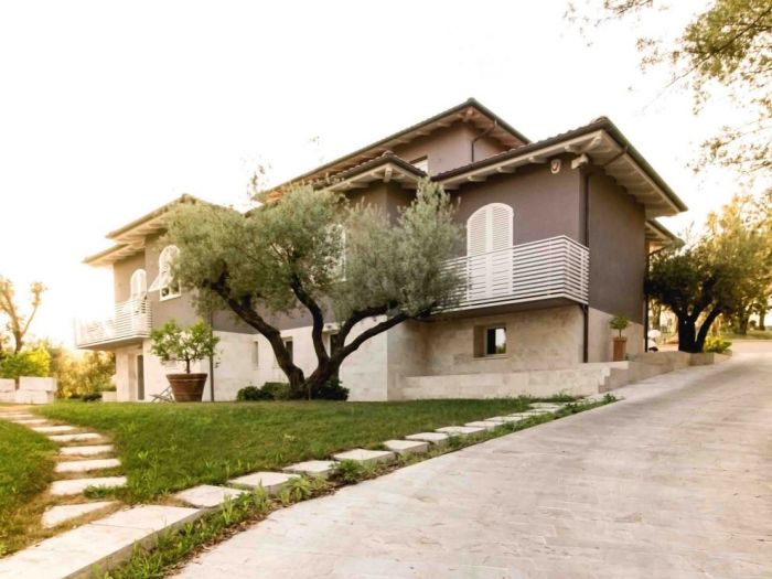 Archisio - Zeno Pucciarchitects - Progetto Residenza privata re