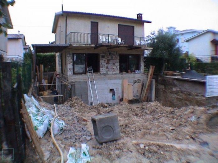 Archisio - Cofra Architettura Design Innovazione - Progetto Ristrutturazione ed ampliamento di una porzione di bifamiliare