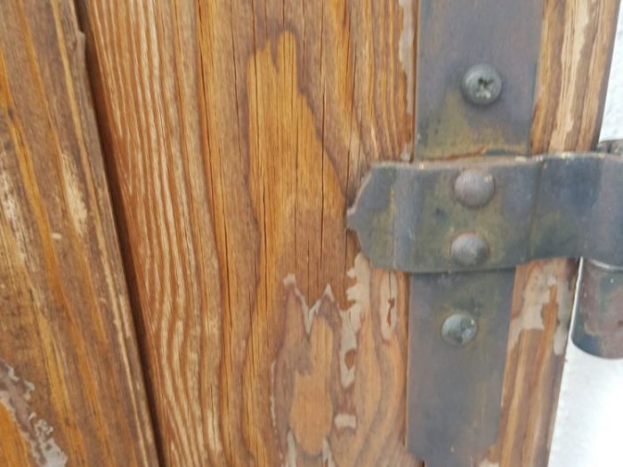 Archisio - Stil Pitture Di Gorgoglione Salvatore - Progetto Ripristino scuri in legno e tinteggiatura capannone