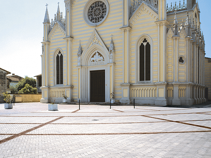 Archisio - Superfici srl - Progetto Superfici in ambito direzionale-enti