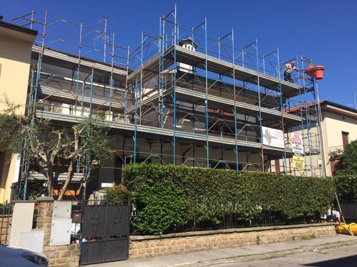 Archisio - Immobiliare Case Nuove srl - Progetto Ponteggi e rifacimento pavimento terrazzo