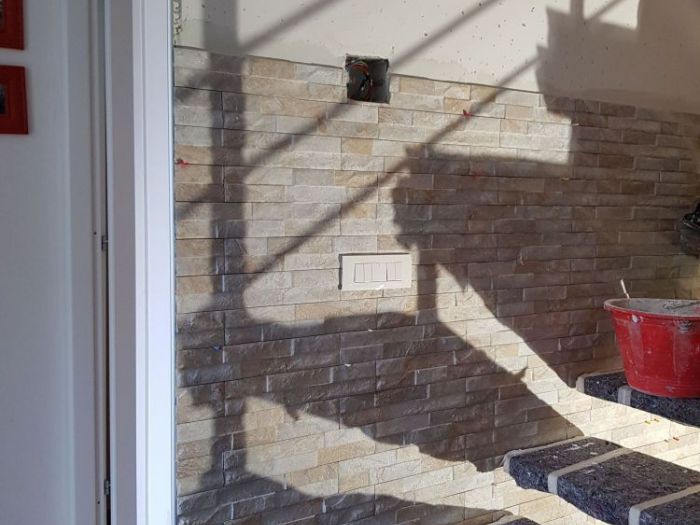 Archisio - Stil Pitture Di Gorgoglione Salvatore - Progetto Rivestimento parete scala in pietra