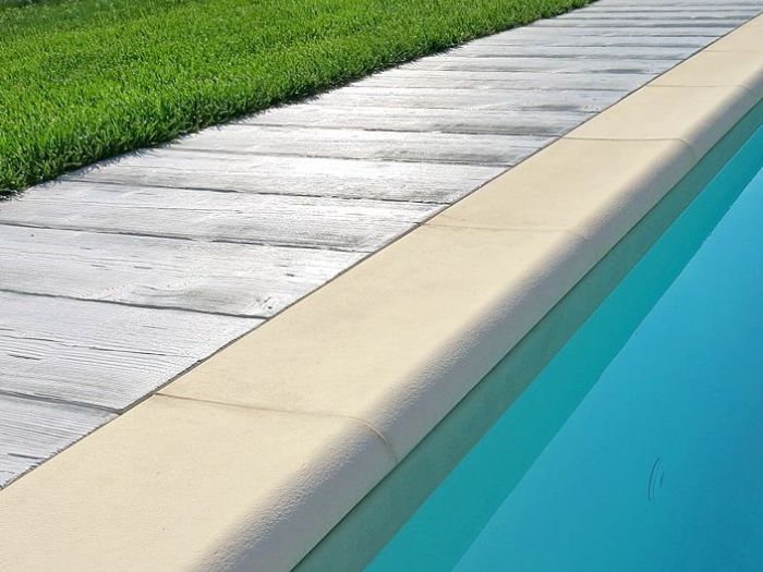 Archisio - Balzarini Filippo - Progetto Bordi piscine