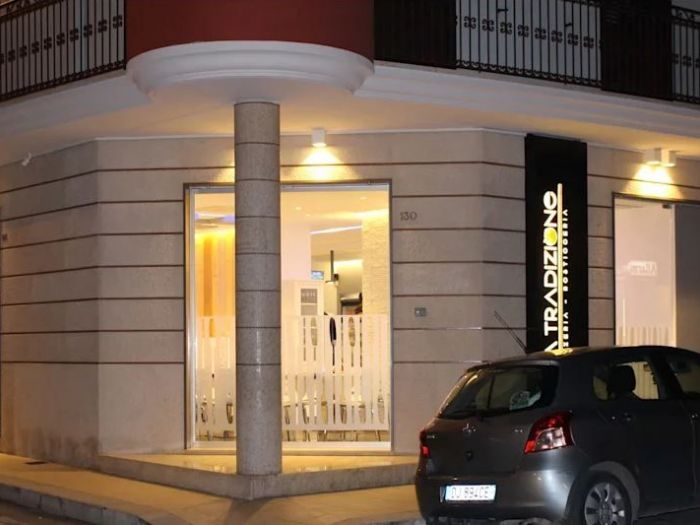 Archisio - Giuseppe Strippoli - Progetto Pizzeria rosticceria la tradizione