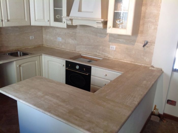 Archisio - Marmifera Badalassi C - Progetto Agglomerati materiali sintetici