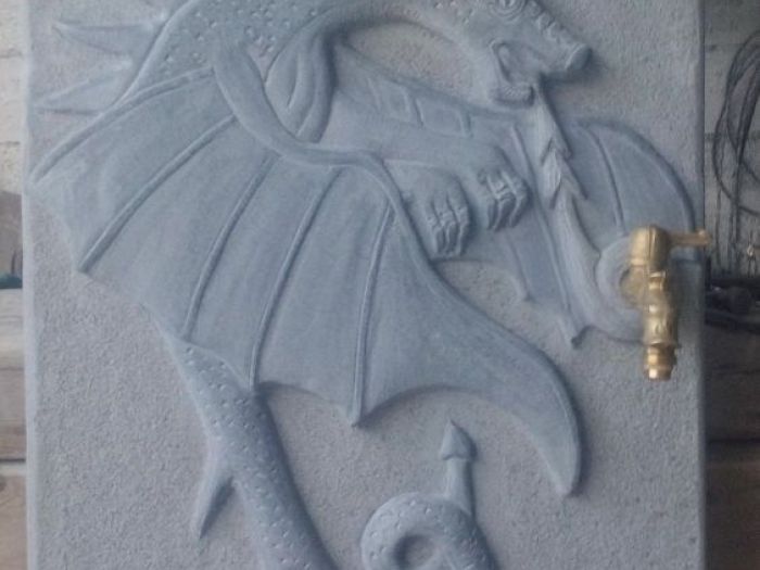 Archisio - Fontane In Marmo Litos - Progetto Realizzazione fontana con drago disegnato
