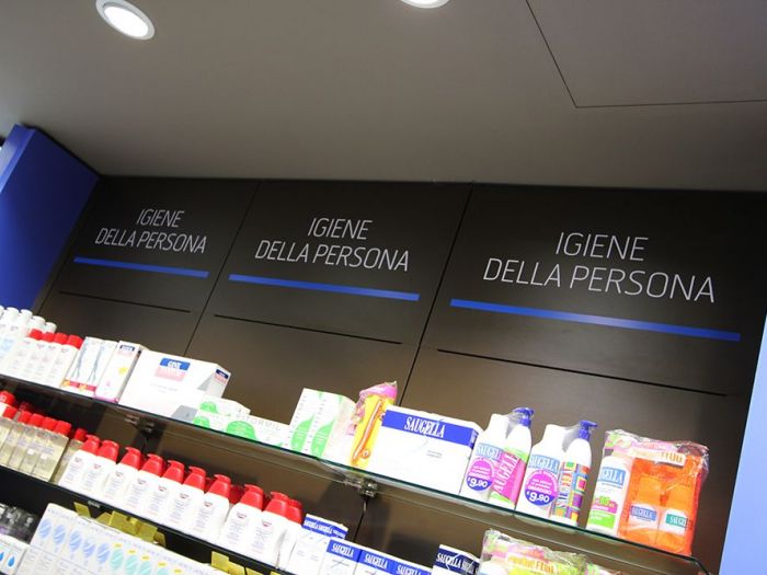 Archisio - Massimo De Salvia - Progetto Farmacia vng