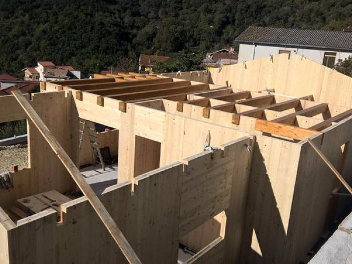 Archisio - Angoli Legno Edilizia - Progetto Costruzioni in legno