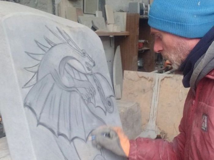 Archisio - Fontane In Marmo Litos - Progetto Realizzazione fontana con drago disegnato