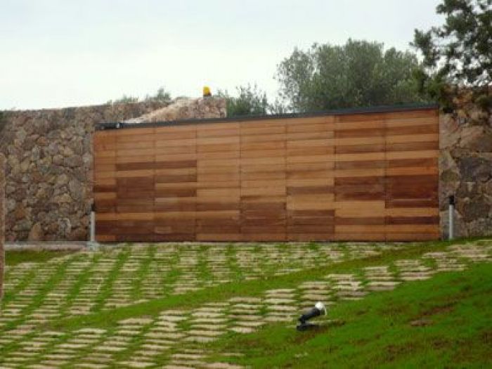 Archisio - Falegnameria Fratelli Frisanco srl - Progetto Cancelli e scale in legno