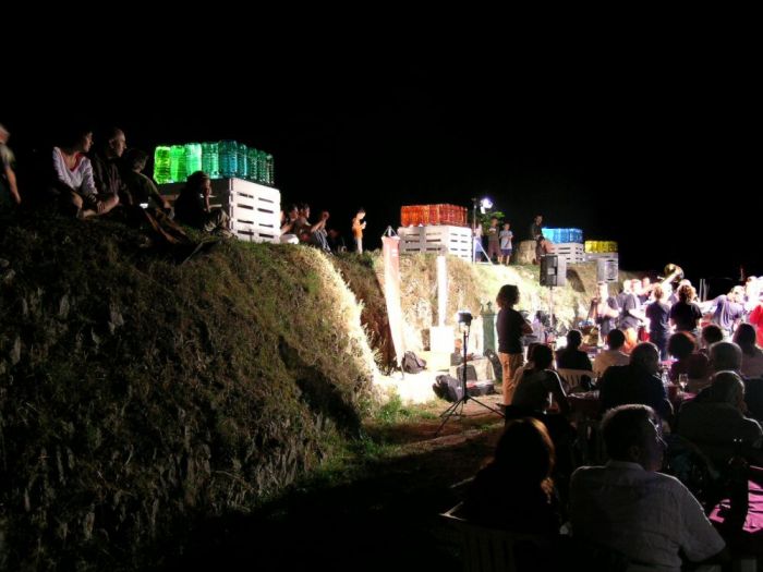 Archisio - Burnazzi Feltrin Architetti - Progetto Allestimenti arredi e grafica galilearte