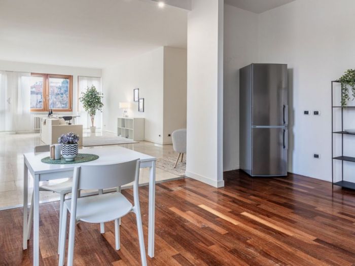 Archisio - Tiziana Sembenini - Maison Matian - Progetto Home staging luminoso trilocale