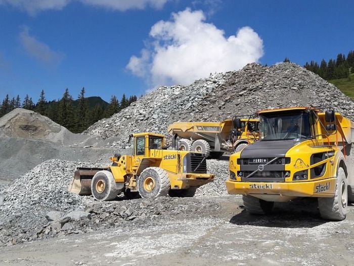 Archisio - Ies Srl Di Claudio Zanoni - Progetto Movimentazione terra