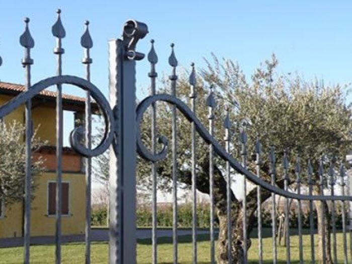 Archisio - Valore Plus srl - Progetto Infissi e serramenti