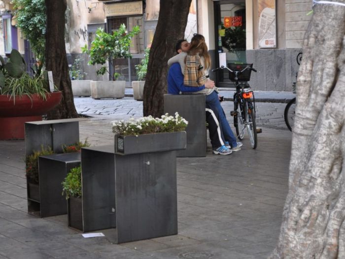 Archisio - Soa Spazio Oltre Larchitettura - Progetto a7t assettiti - linea darredo urbano