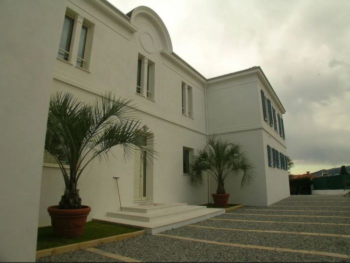 Archisio - Alberto Albeggiani - Progetto Cap dantibes - costa azzurra