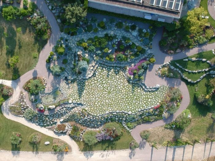 Archisio - Studio Mama - Progetto Parco privato di grandi dimensioni villa puglie localit oliveto bo dal 2019 inserito nei grandi giardini italiani dalla omonima associazione