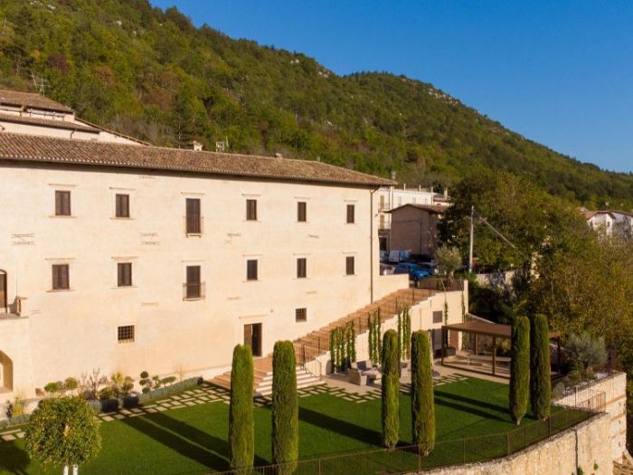 Archisio - Yuliya Danilchenko - Progetto Casa rosati