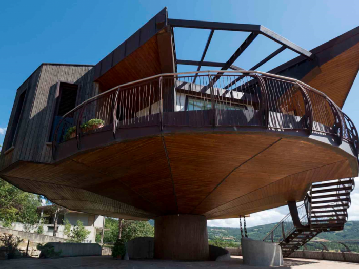 Archisio - Protek - Progetto Casa in legno ruotante