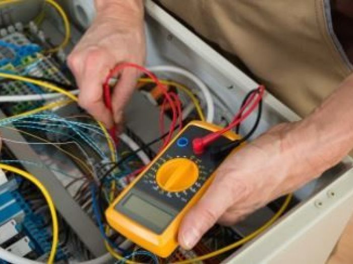 Archisio - Daniele Storci - Progetto La manutenzione degli impianti elettrici