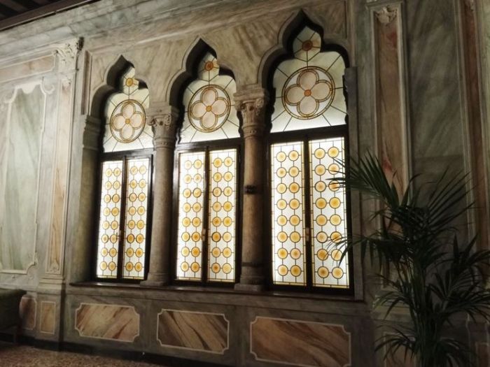 Archisio - Mondo Vetro - Progetto Vetrate artistiche per chiese