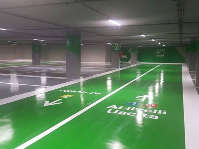 Archisio - Givir Sistemi In Resina Impresa Edile Civile E Industriale - Progetto Soluzioni per impianti sportivi ed aree di gioco parking via giulia - roma sistemi in multistrato sistemi per campi sportivi con supporto in asfalto