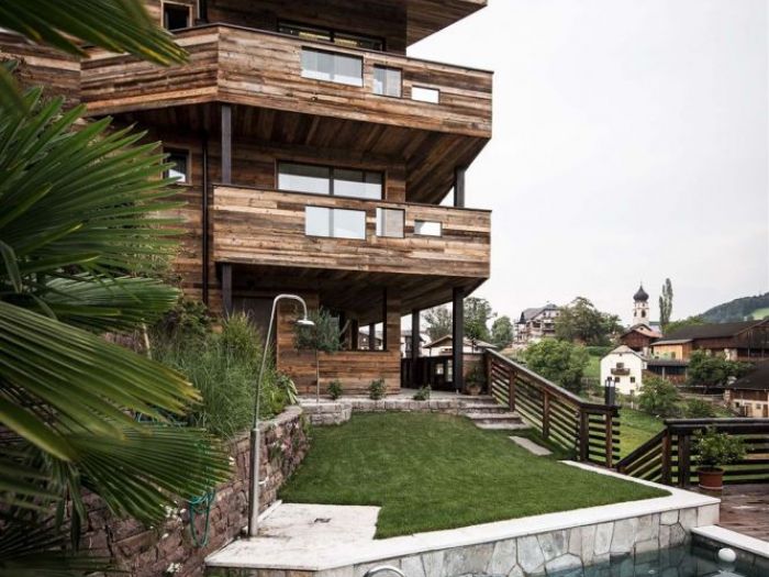 Archisio - Noa Network Of Architecture - Progetto Simonazzi alpine cluster