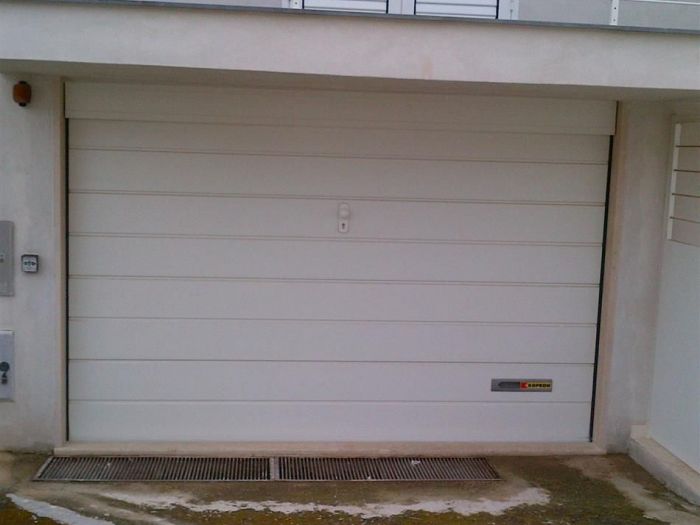 Archisio - Serramenti Puglisi srl - Progetto Porte basculanti e porte sezionali