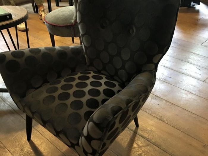 Archisio - Scenography - Progetto Sedie poltrone e divani