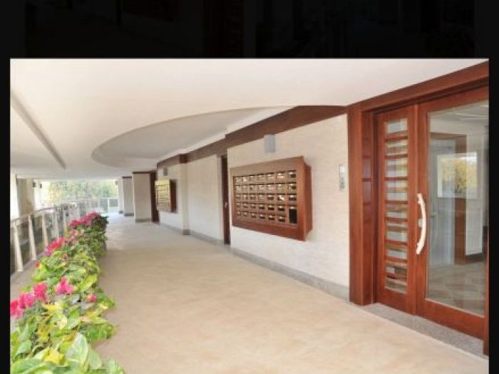 Archisio - Arte Del Legno 86 Snc - Progetto Portoni condominiali in legno roma