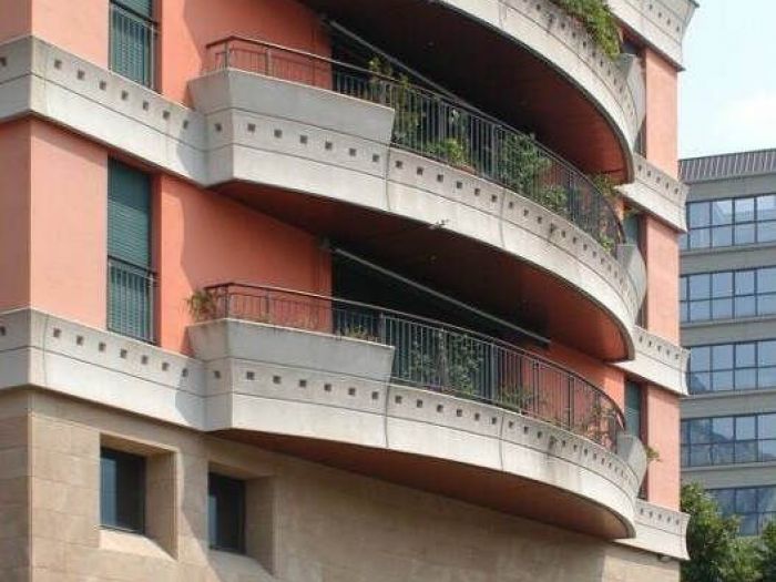 Archisio - Nca Nunzio Carraffa - Progetto Complesso residenziale-commerciale-direzionale badoni lecco 1994-1998