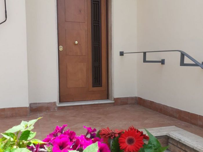 Archisio - Mani Srl Ristrutturazini - Progetto Restyling esterno di un villino unifamiliare sito in roma zona acilia