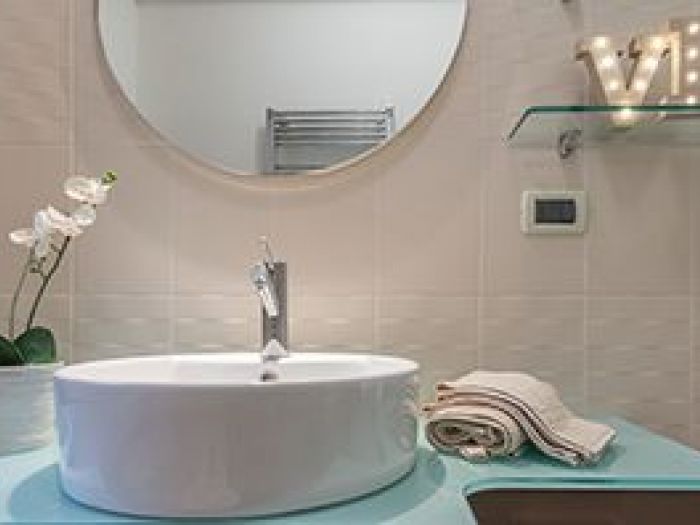 Archisio - Alessandro Giardini - Progetto Allestimento home staging a milano marittimaCome trasformare una casa vacanza