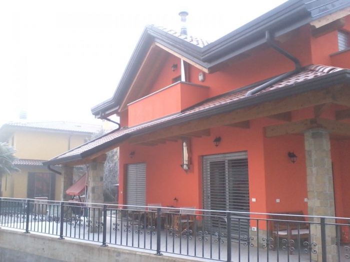 Archisio - Bclegno - Progetto Casa struttura a telaio in legno lamellare