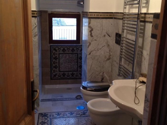 Archisio - Ea Works srl - Progetto Rinnovo bagni e illuminazione in provincia di roma