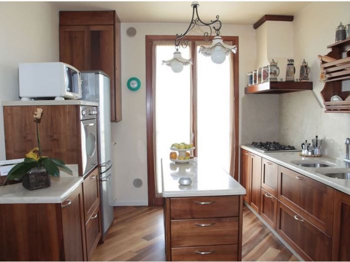 Archisio - Falegnameria 1998 - Progetto Cucine