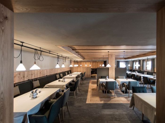 Archisio - Noa Network Of Architecture - Progetto Zallinger hotel diffuso ad alta quota