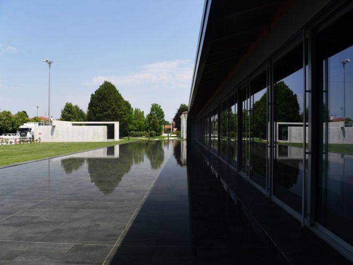 Archisio - Forme Dacqua - Progetto Fontana reflecting - arneg spa