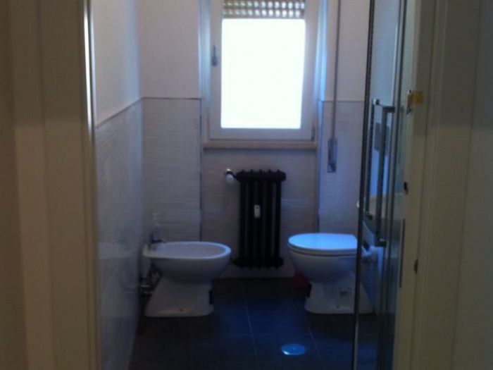 Archisio - Ea Works srl - Progetto Rinnovo bagni e illuminazione in provincia di roma