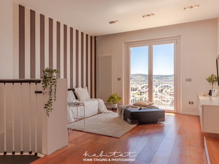 Archisio - Arianna Di Carlantonio Habitathomestaging - Progetto graphic elegance home staging