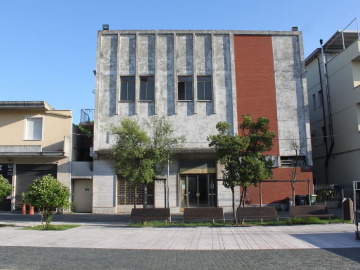 Archisio - Marco Quagliatini - Progetto Rifunzionalizzazione del sistema del centro urbano e del cinema ambra terzo classificato